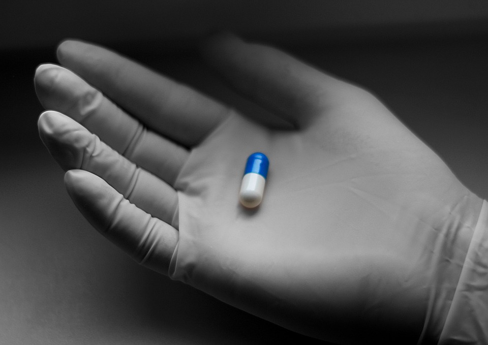 Typická modrá pilulka pro muže.